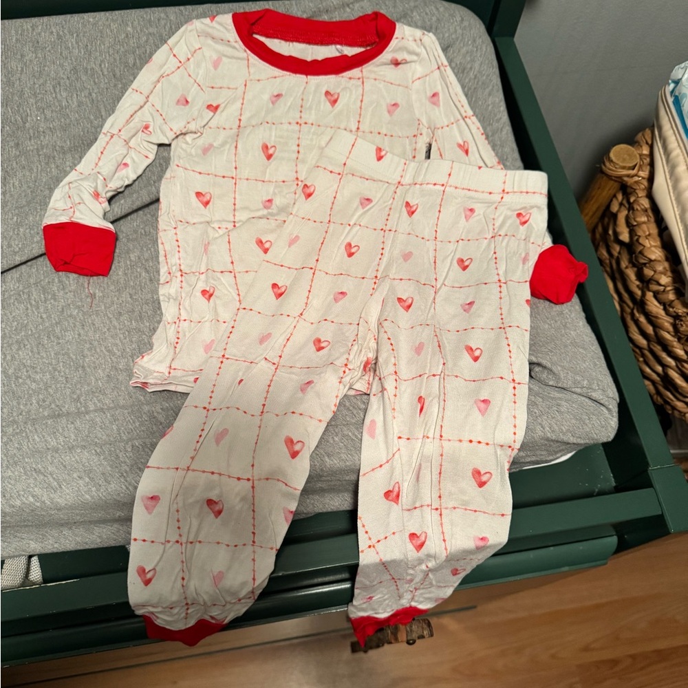 Toddler Valentine’s Day pajamas